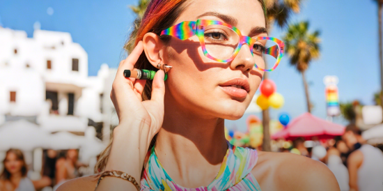 COLORFUL GLASSES