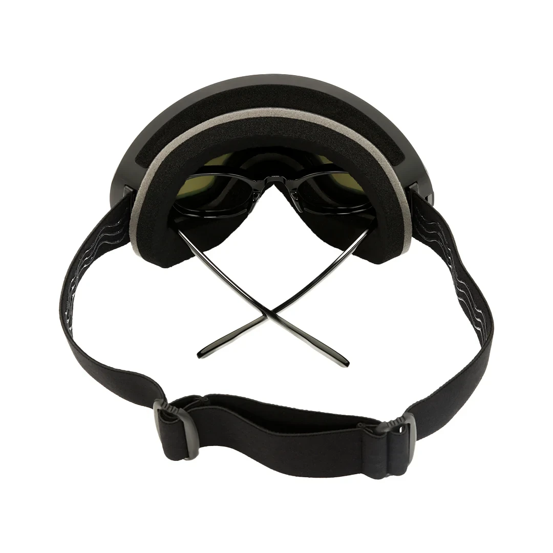 ski goggles