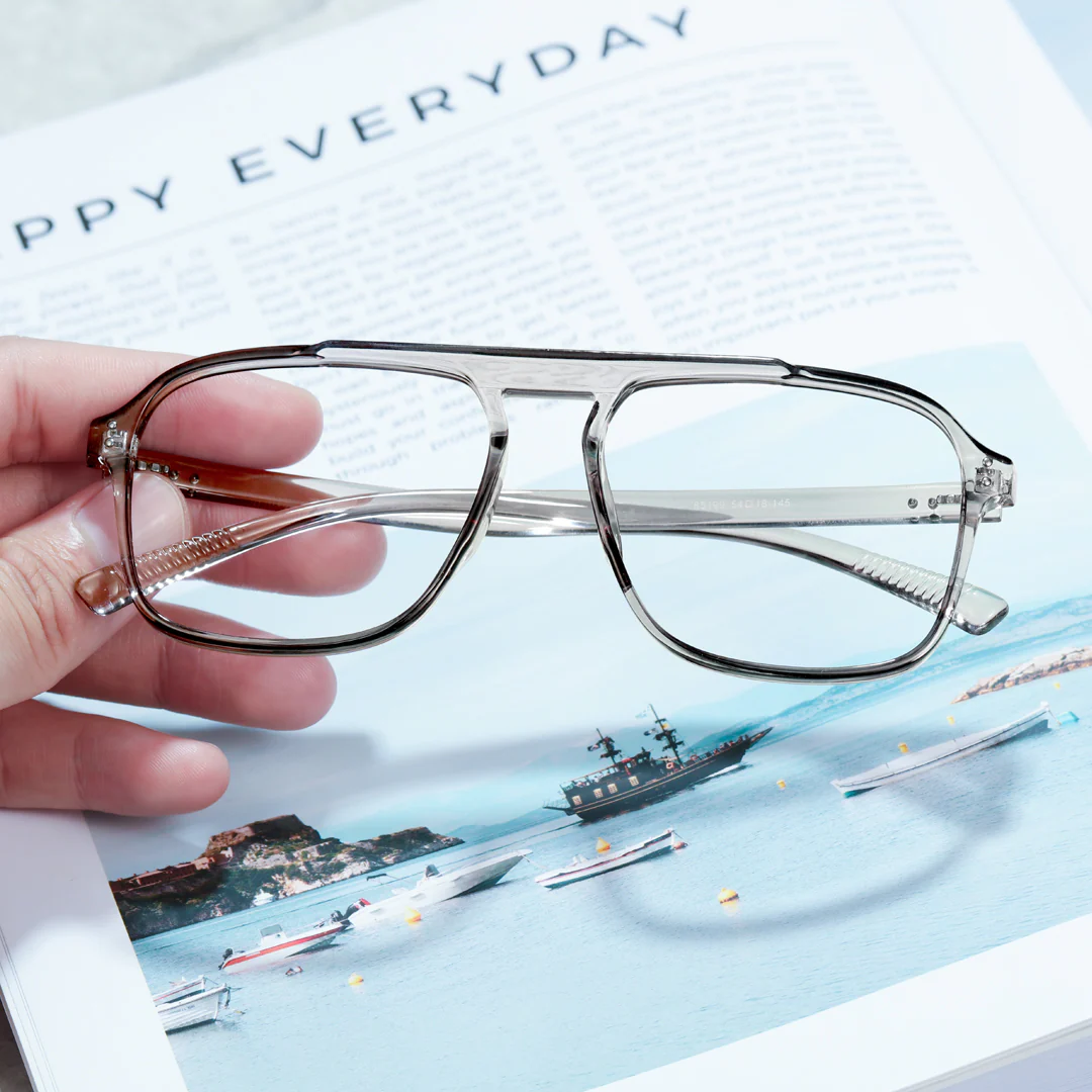 Scene view of Gatsby aviator tr90 eyeglasses AR0142410 in grey
