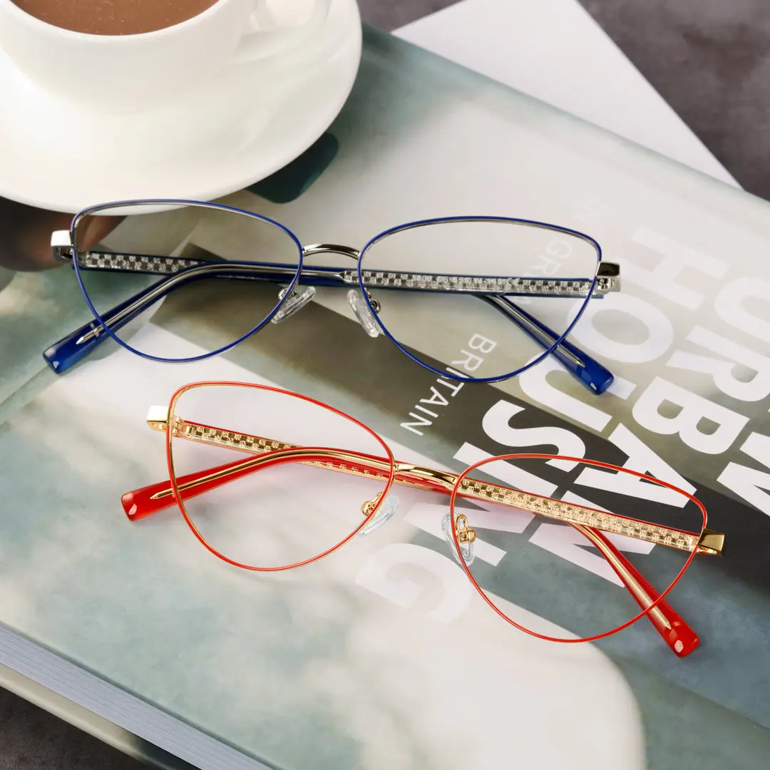 Set view of Ingrid cat eye metal eyeglasses CM0072208 in red