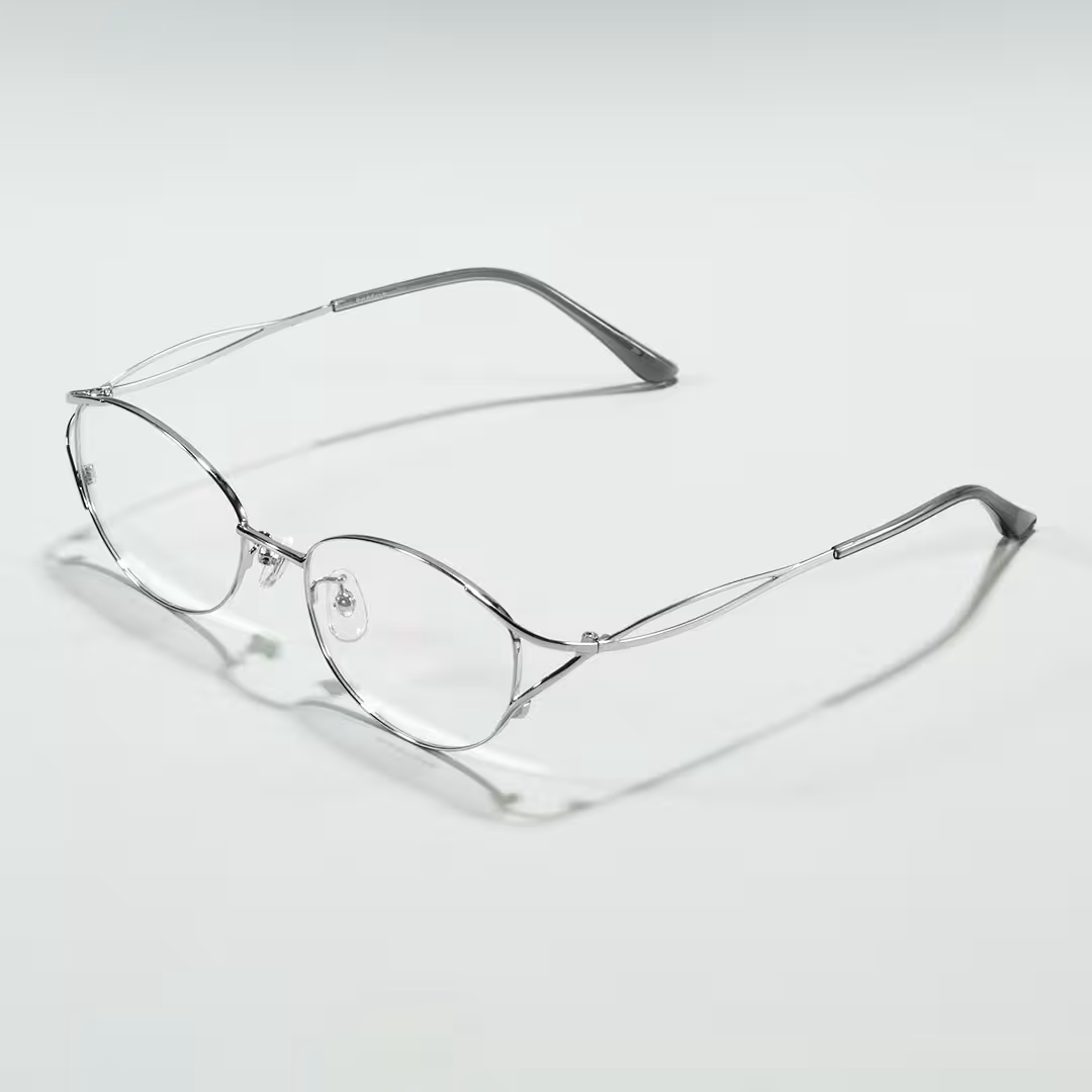 Scene view of Vivia fashion cat eye metal eyeglasses CM0282605 in silver