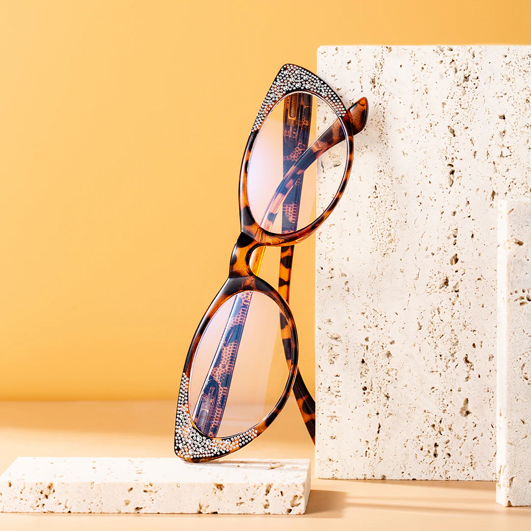 Scene view of Bibi cat eye pc eyeglasses CP0012308 in tortoise