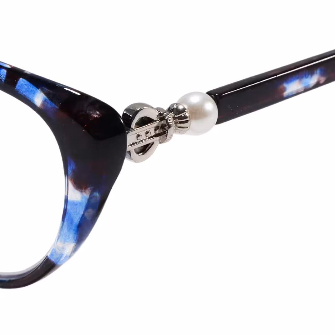 End piece detail of Jena cat eye pc eyeglasses in blue. SPU: CP0022503