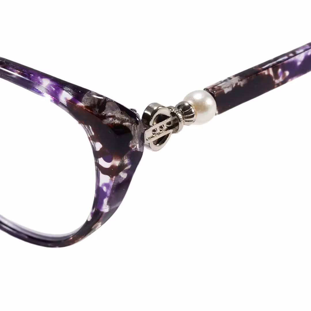 End piece detail of Jena cat eye pc eyeglasses in purple. SPU: CP0022503