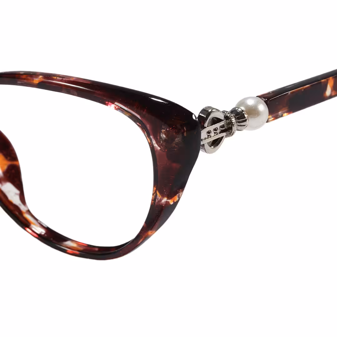 End piece detail of Jena cat eye pc eyeglasses in tortoise. SPU: CP0022503