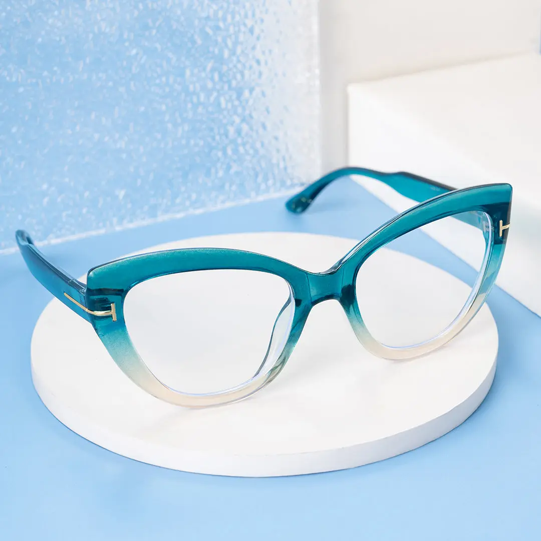 Scene view of Yoyo cat eye pc eyeglasses CP0072304 in blue