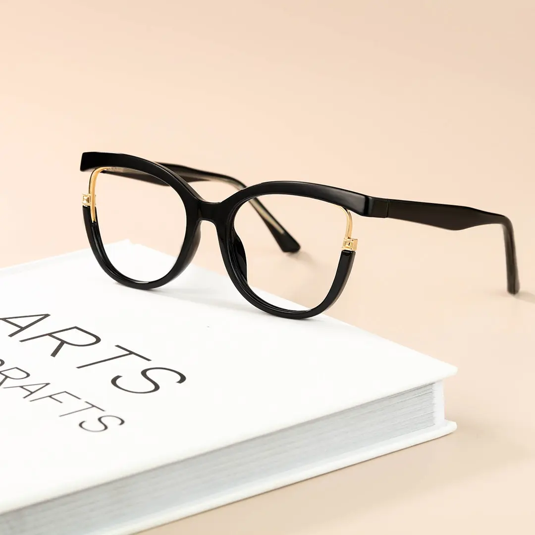 Scene view of Viewer cat eye tr90 eyeglasses CR0042501 in black