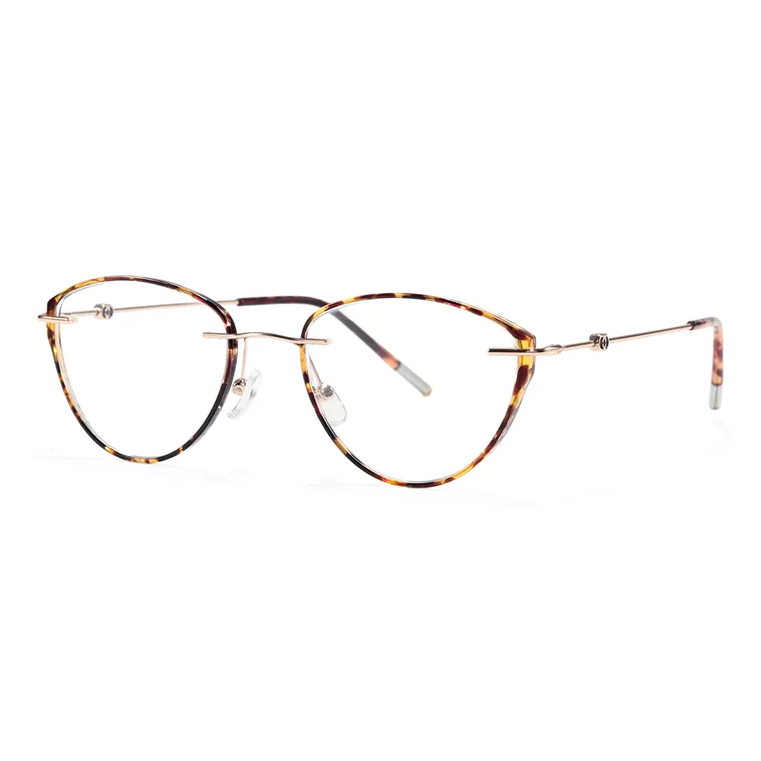 Angle view of Brielle cat eye tr90 eyeglasses in tortoise. SPU: CR0072604