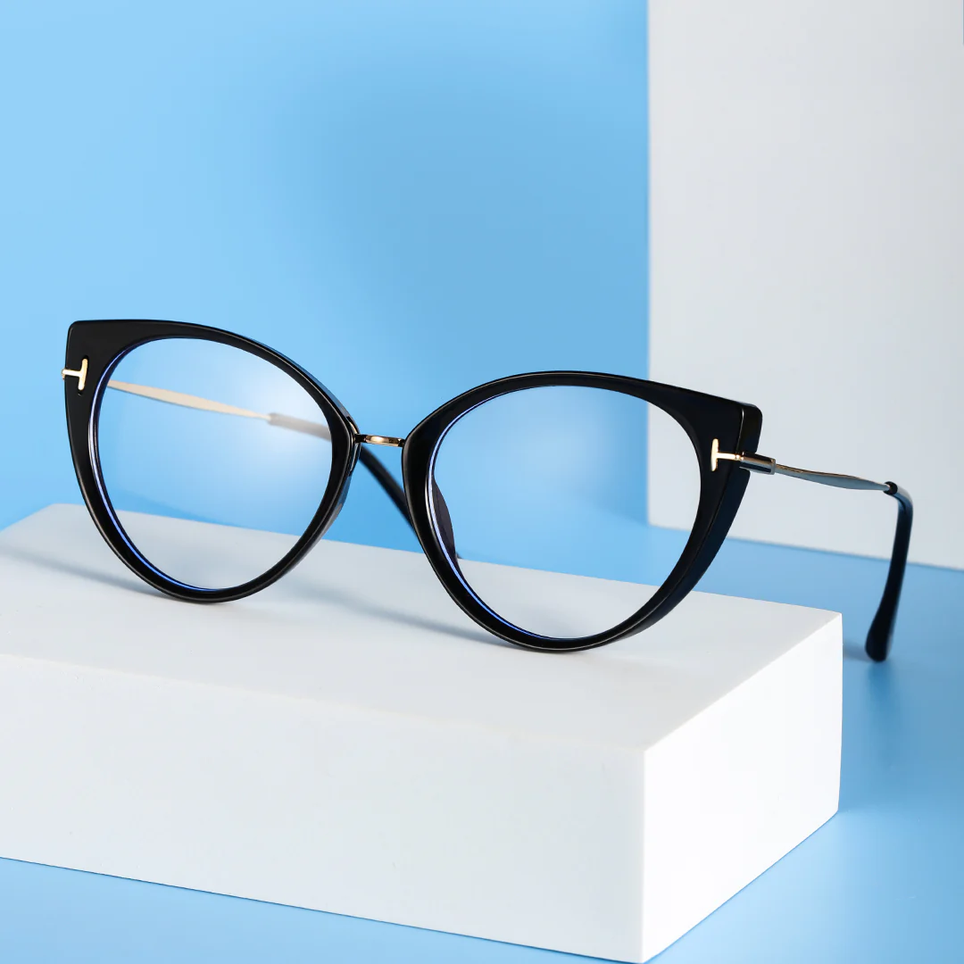 Scene view of Zane fashion cat eye tr90 eyeglasses CR0112402 in black