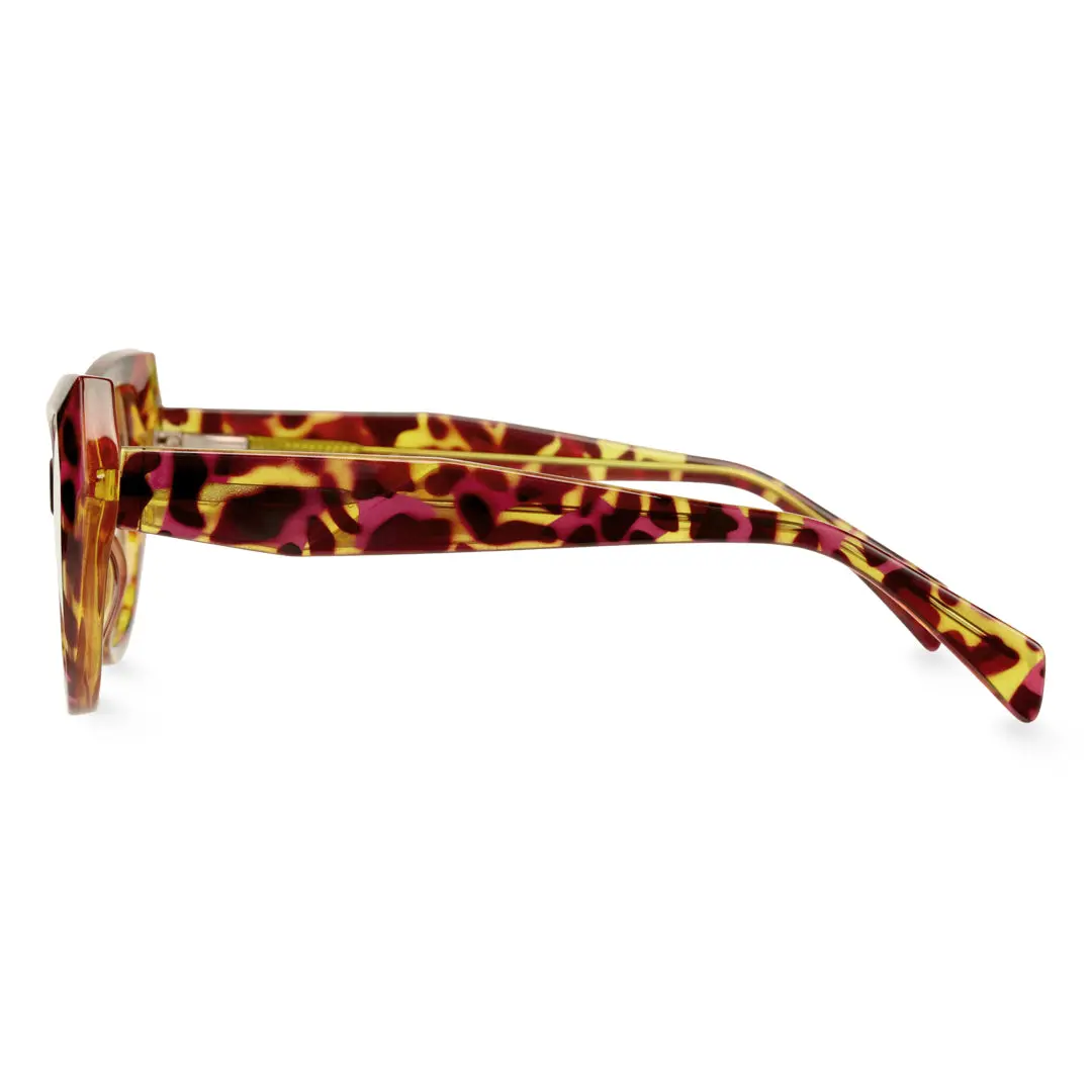 Side view of Huda vintage cat eye tr90 eyeglasses CR0132411 in tortoise