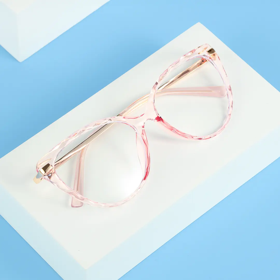 Scene close-up view of Amias cat eye tr90 eyeglasses CR0152404 in pink