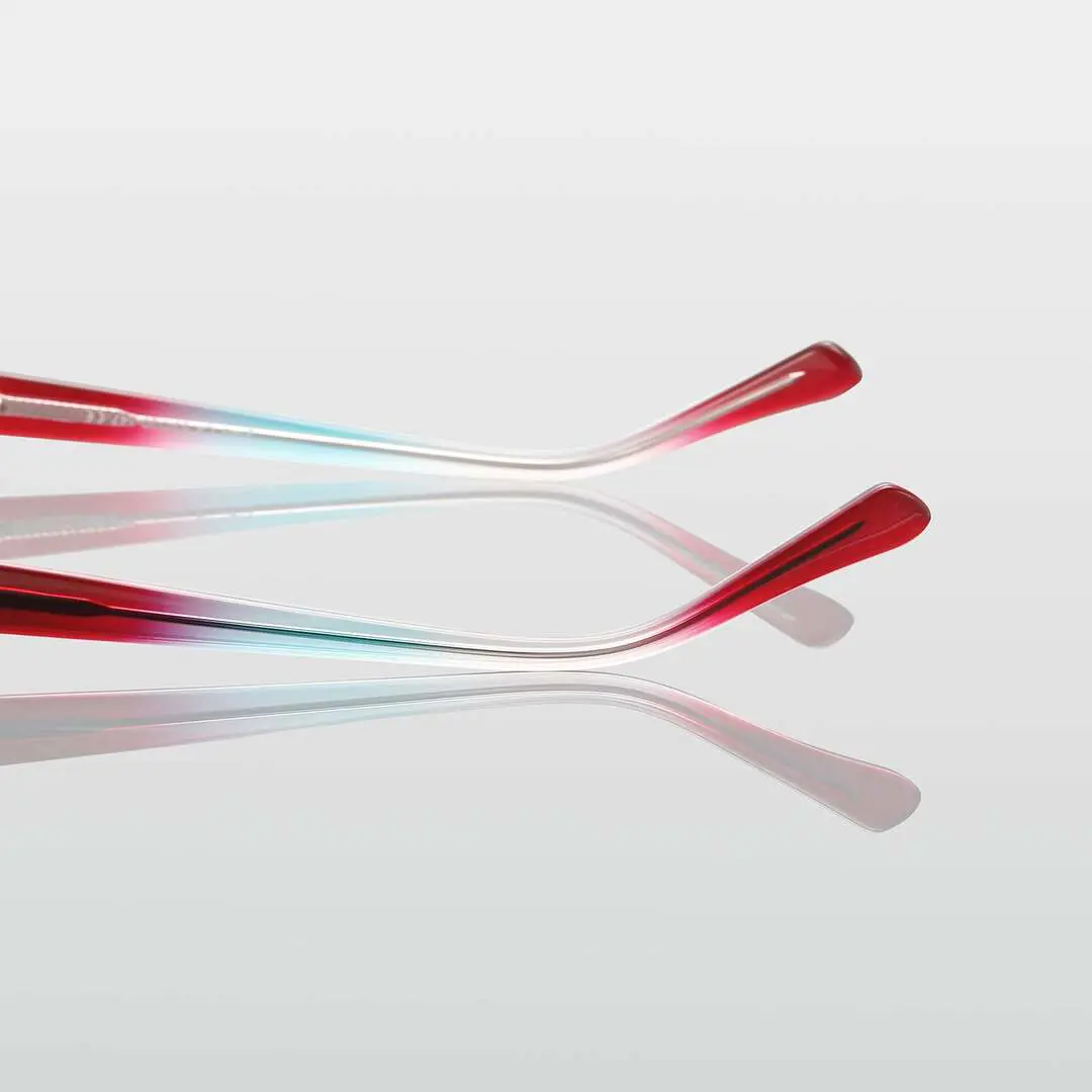 Scene view of Beam cat eye tr90 eyeglasses CR0422302 in red