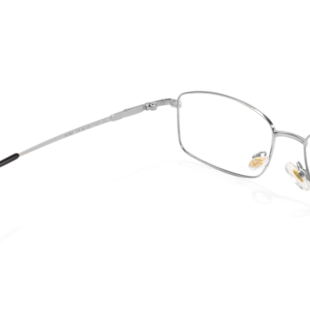 Hinge detail of Brett y2k rectangle metal eyeglasses EM0182508 in silver