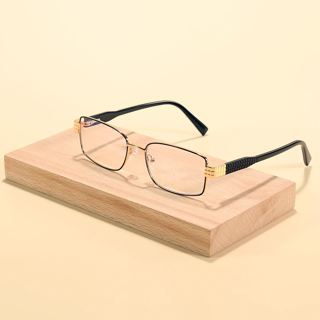 Set view of Valeria rectangle metal eyeglasses EM0322508 in black