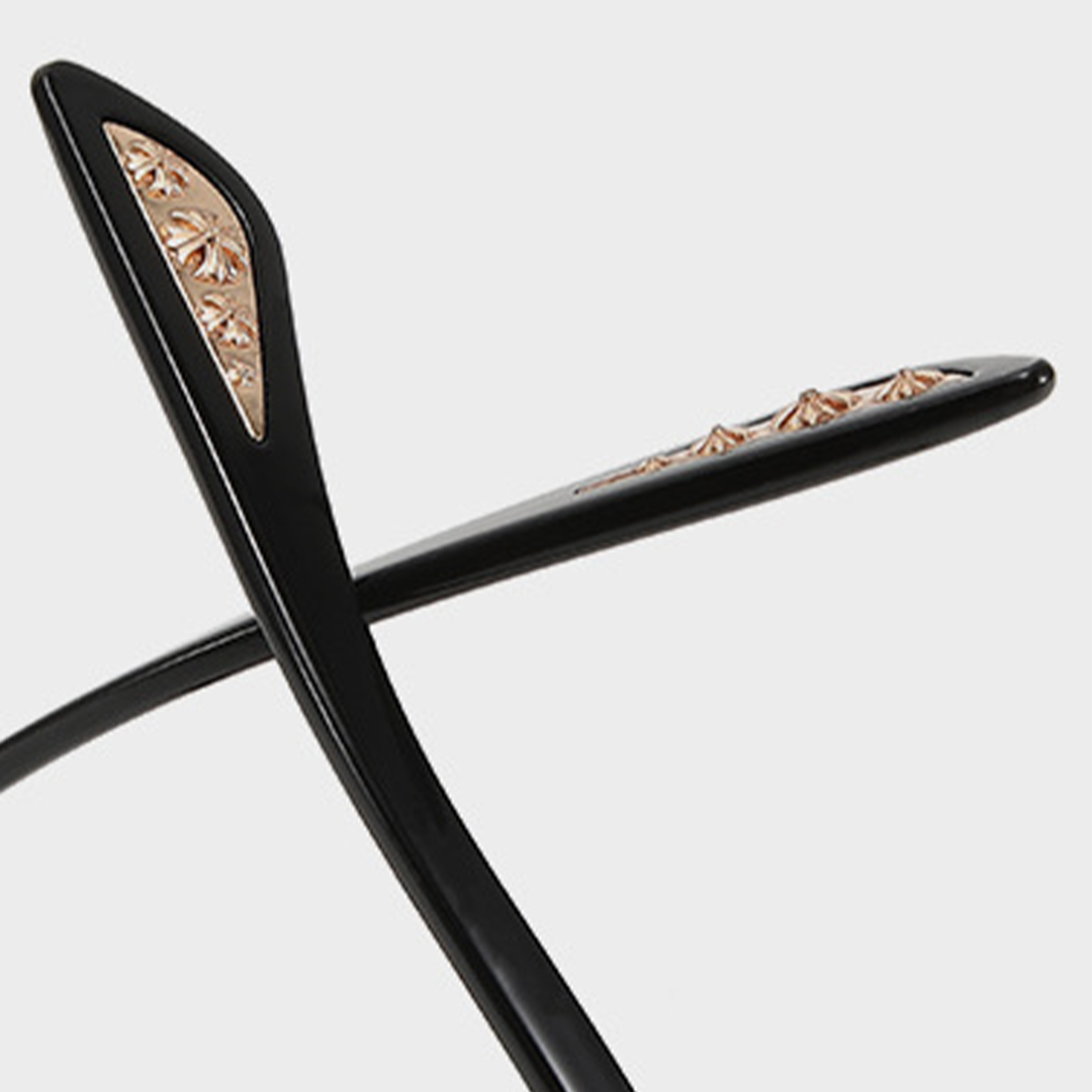 Temple detail of adrian fashion rectangle pc eyeglasses in black. SPU: EP0212508