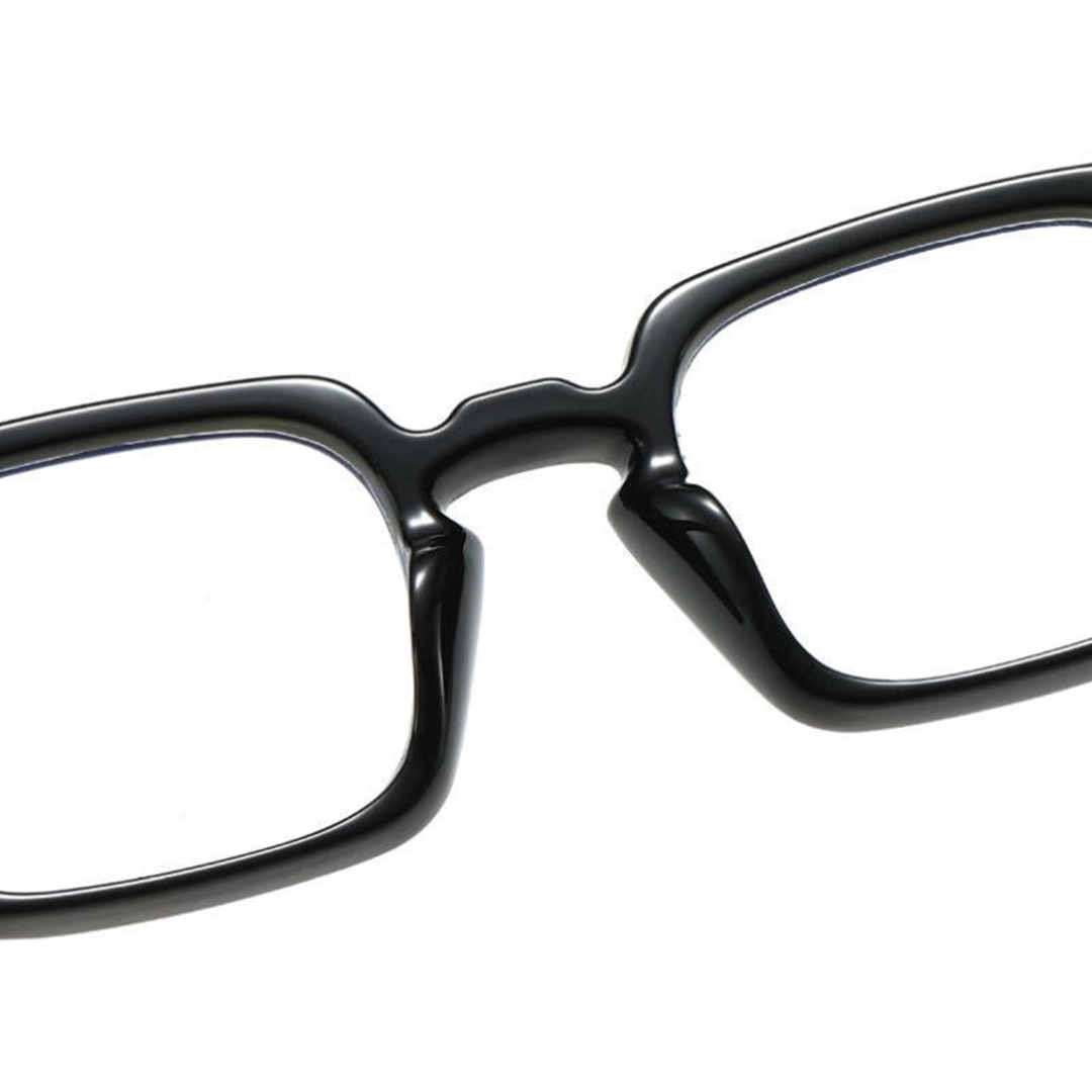 Integrated nose pad detail of Lucan rectangle pc eyeglasses EP0502509 in black