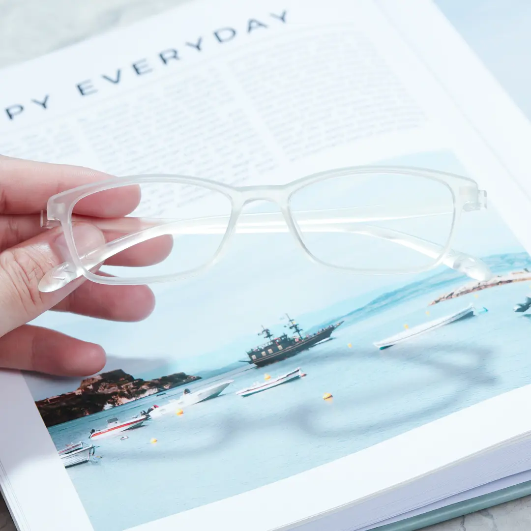 Scene view of Gaius office siren rectangle tr90 eyeglasses ER0152410 in clear