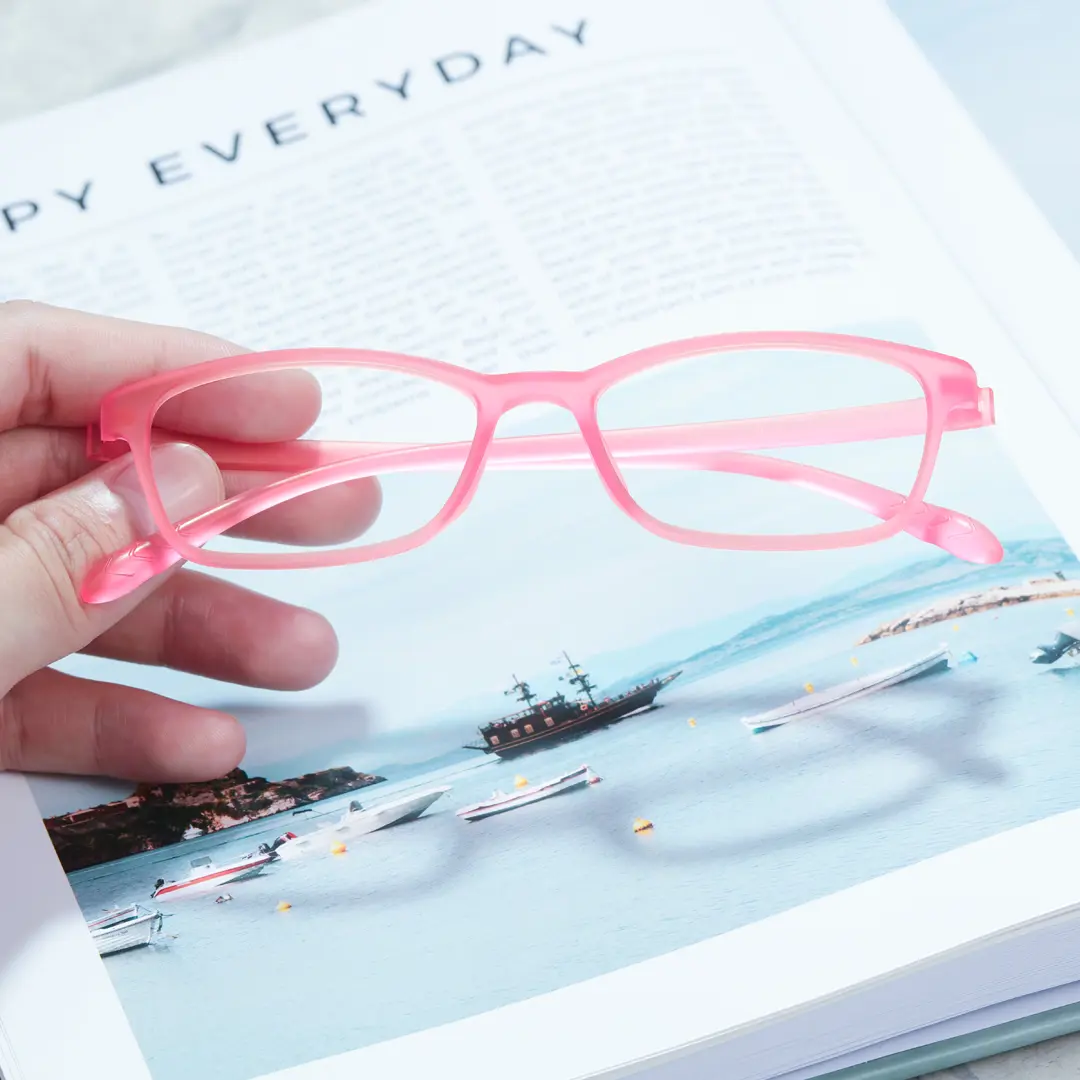Scene view of Gaius office siren rectangle tr90 eyeglasses ER0152410 in pink