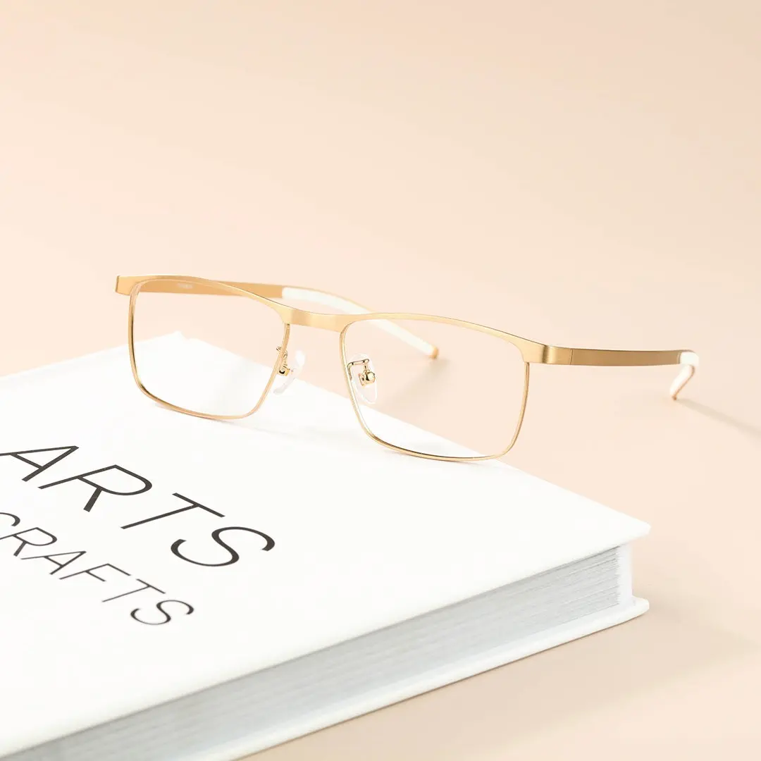 Set view of Carter rectangle titanium eyeglasses ET0012501 in gold