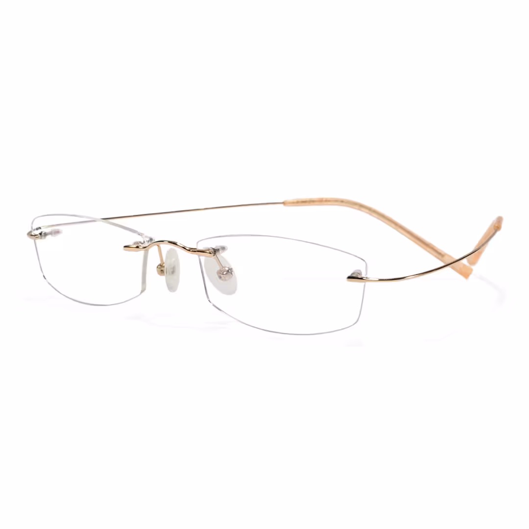 Angle view of Pyr rectangle titanium eyeglasses ET0242605 in gold