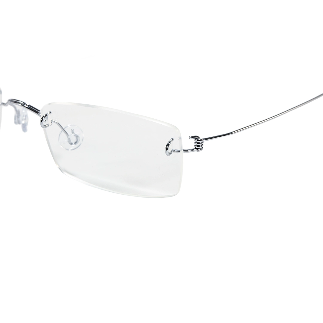 End piece detail of Urban rectangle titanium eyeglasses ET0292601 in silver