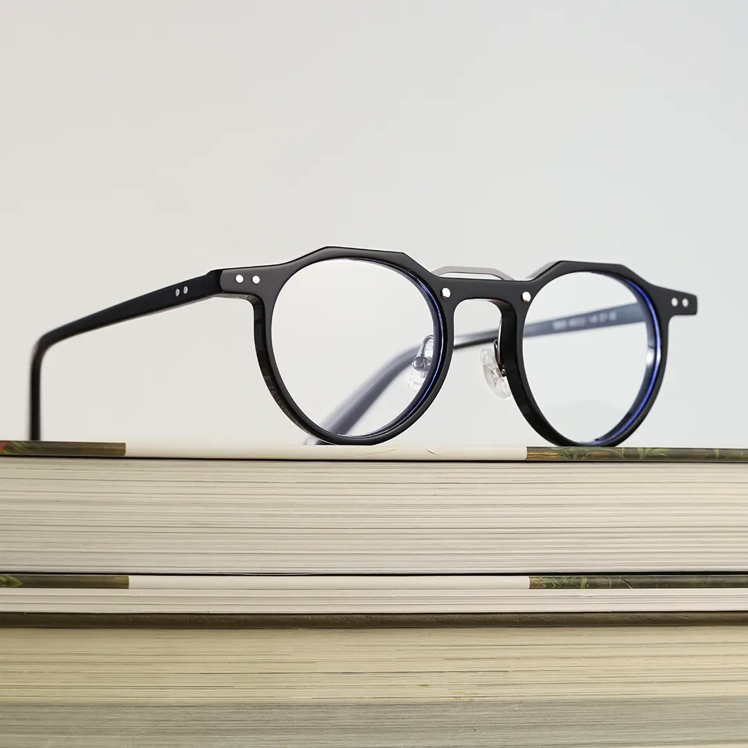 Scene close-up view of Shirley vintage geometric acetate eyeglasses in black. SPU: GA0022408