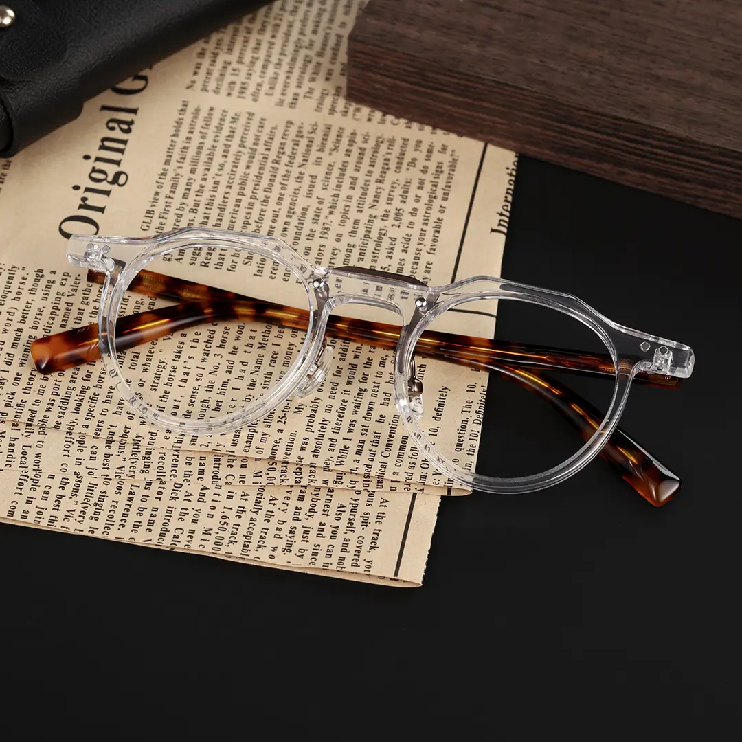 Scene close-up view of Shirley geometric acetate eyeglasses GA0022408 in clear