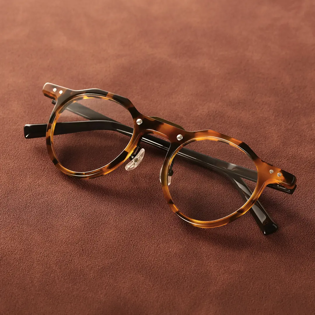 Scene close-up view of Shirley vintage geometric acetate eyeglasses in tortoise. SPU: GA0022408
