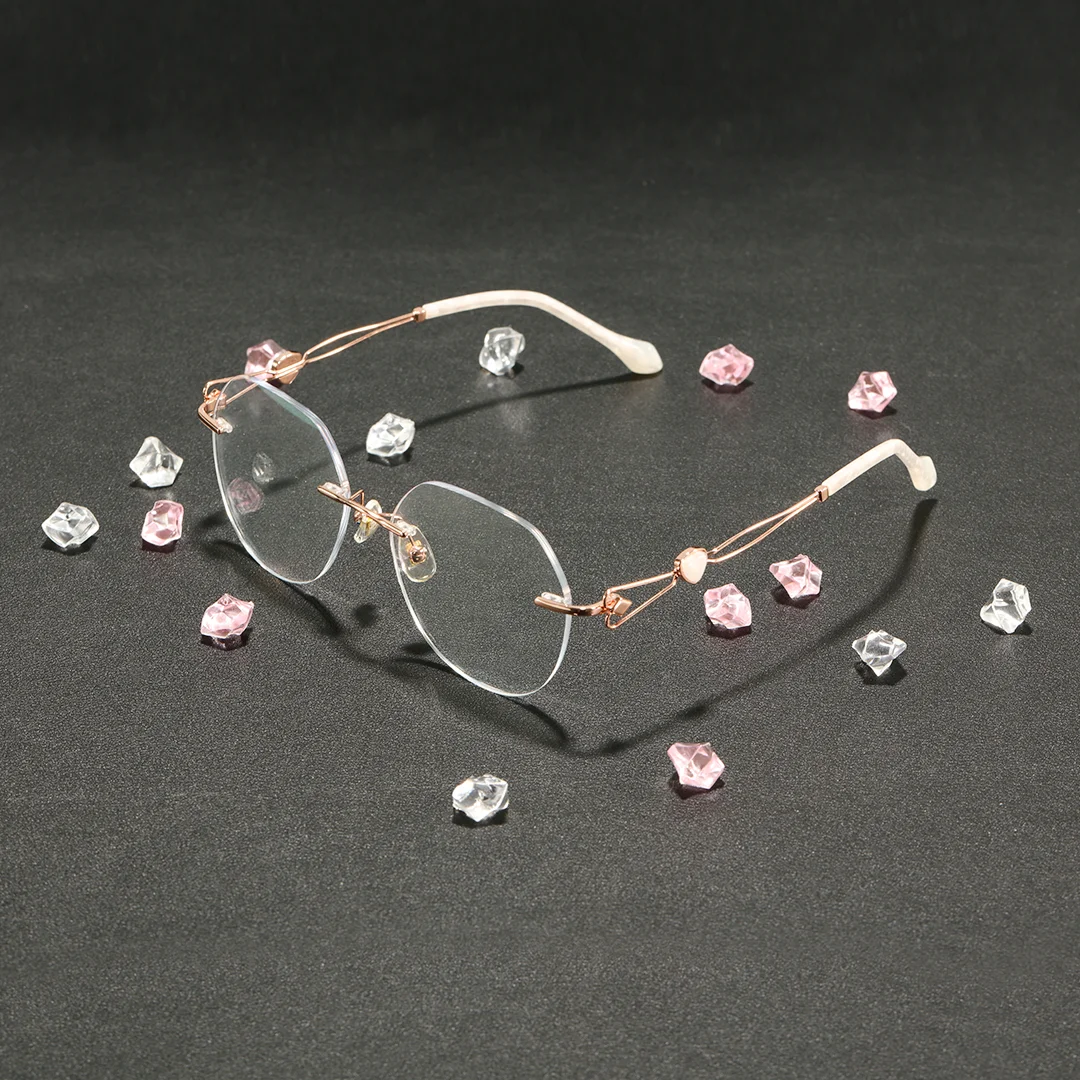 Scene view of Sela geometric metal eyeglasses GM0132604 in gold