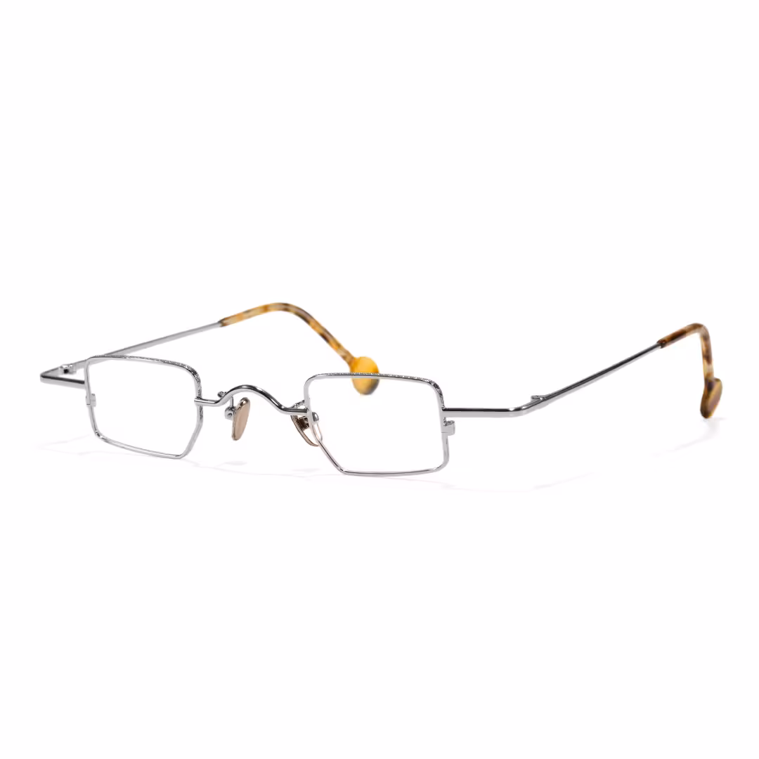 Angle view of Kyn vintage geometric metal eyeglasses GM0182605 in silver