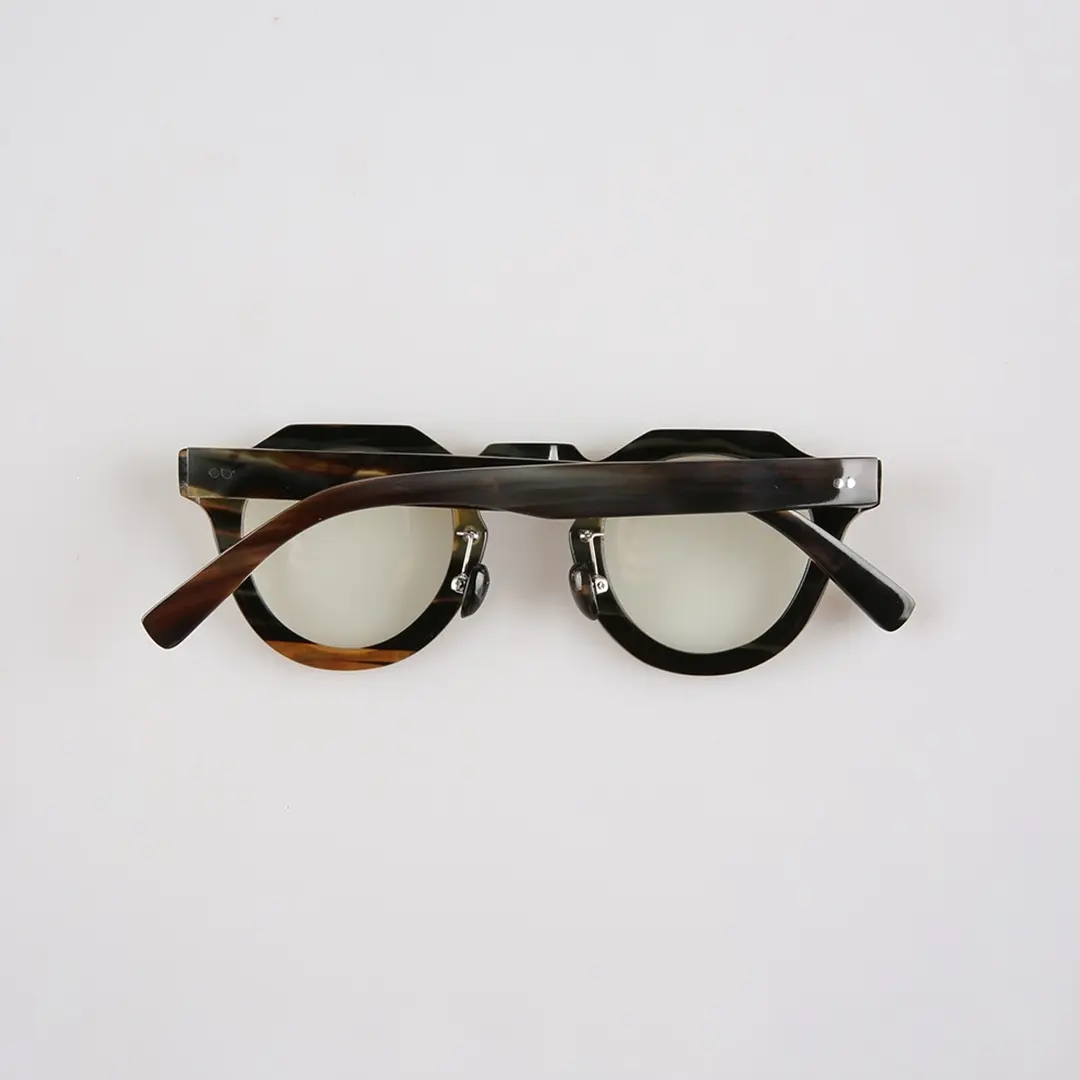 Back folded view of Solum geometric natural ox horn handcrafted eyeglasses GO0272511 in brown