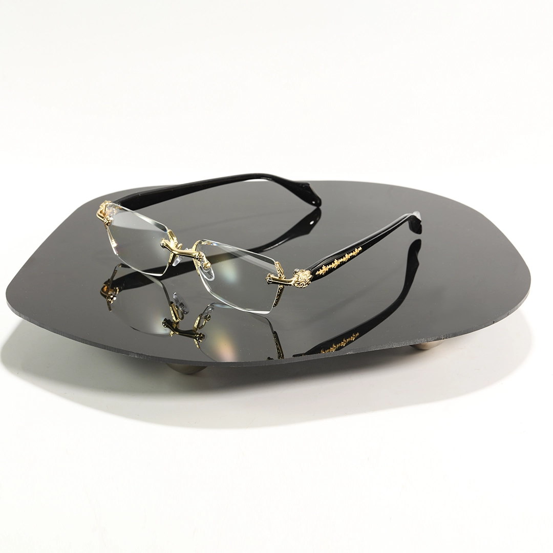 Scene view of Kairo geometric pc eyeglasses GP0322512 in gold