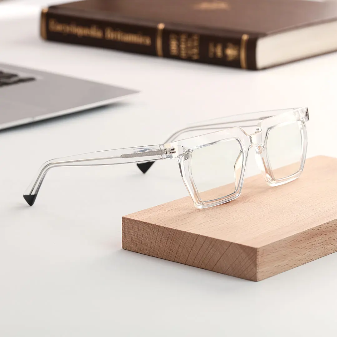 Scene view of Beim geometric tr90 eyeglasses GR0432302 in clear
