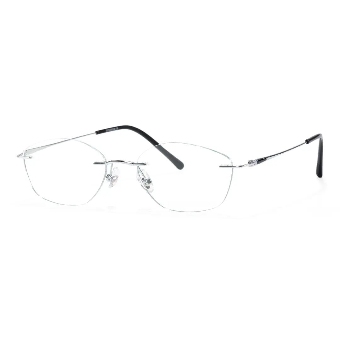 Angle view of Willa geometric titanium eyeglasses GT0092603 in silver
