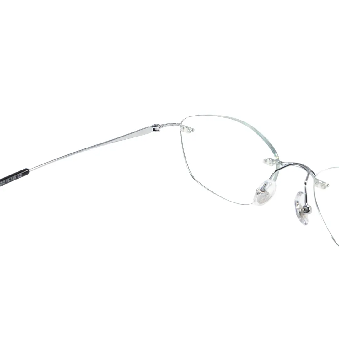 Hinge detail of Willa geometric titanium eyeglasses GT0092603 in silver