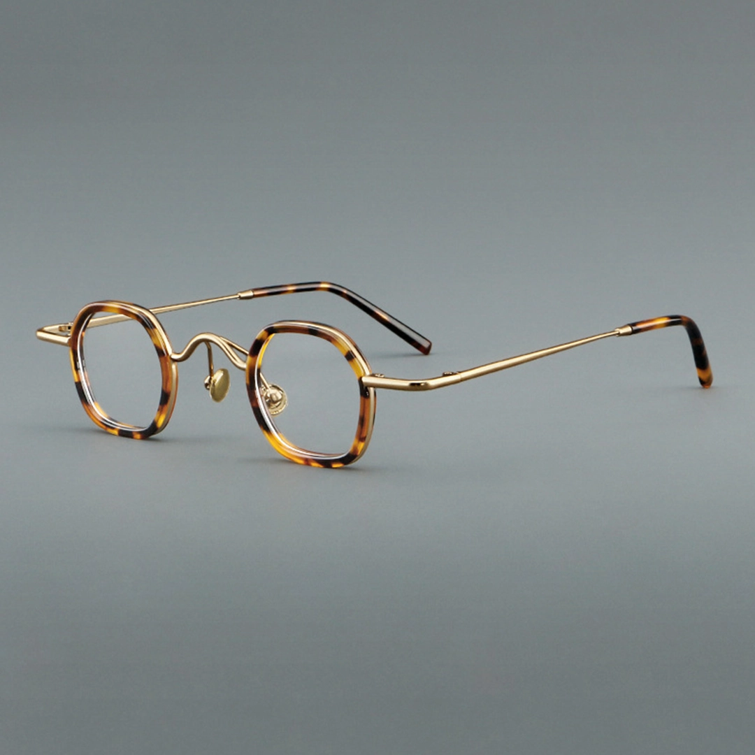 Scene close-up view of Reeve vintage geometric acetate eyeglasses in tortoise. SPU: GX0472509