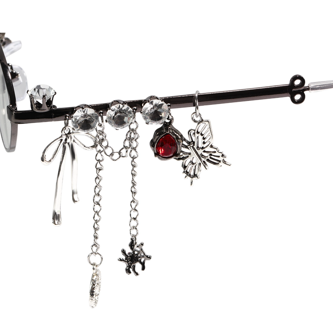 Structure detail of Eulalia y2k oval metal eyeglasses OM0062511 in red