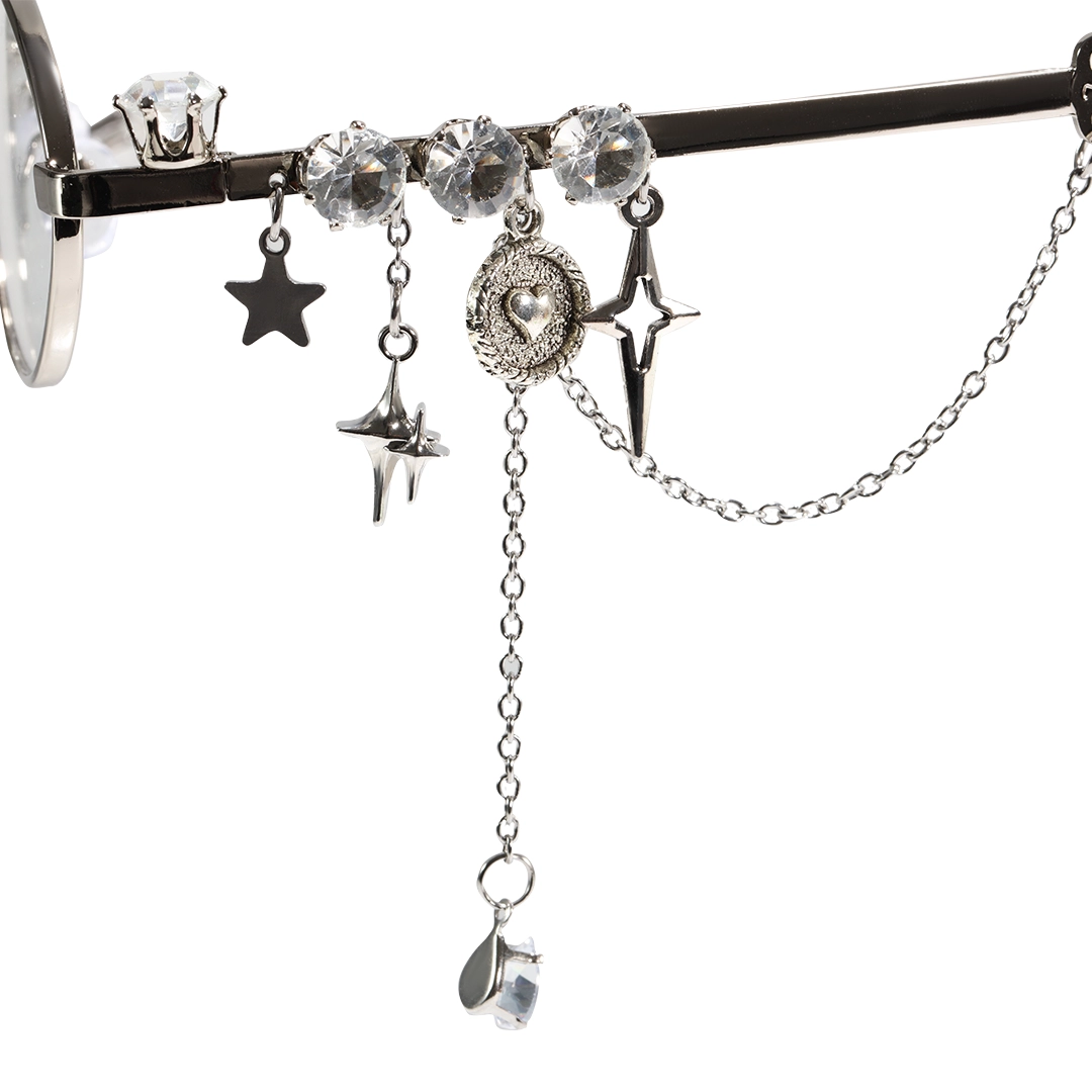 Frame detail view of Eulalia y2k oval metal eyeglasses OM0062511 in silver