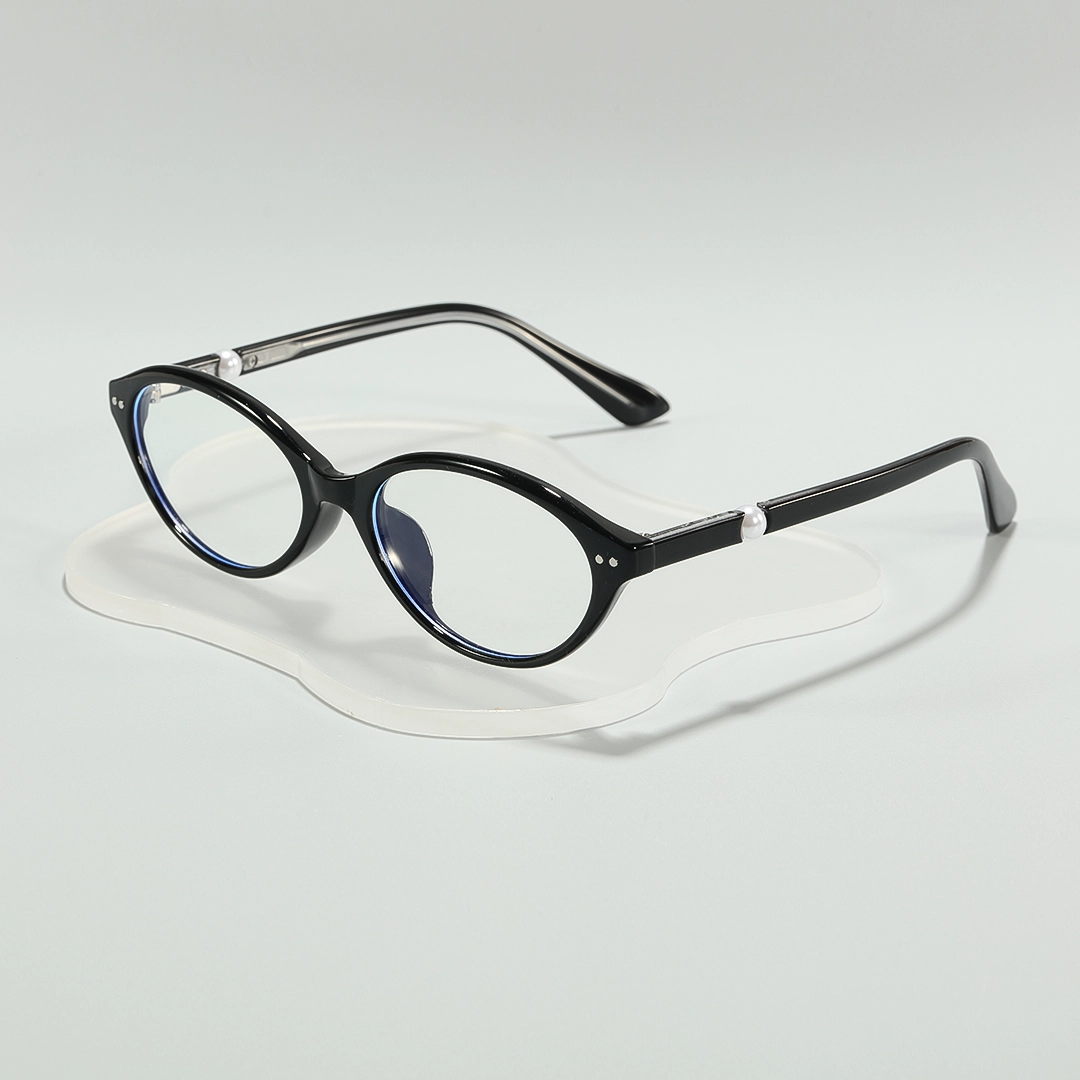 Scene view of Sabine y2k oval tr90 eyeglasses OR0192509 in black