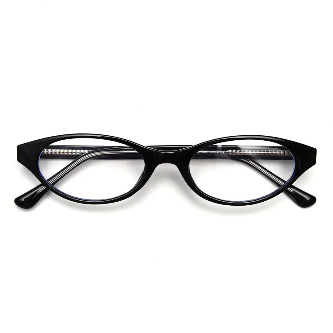 Front folded view of Reed y2k oval tr90 eyeglasses OR0272512 in black
