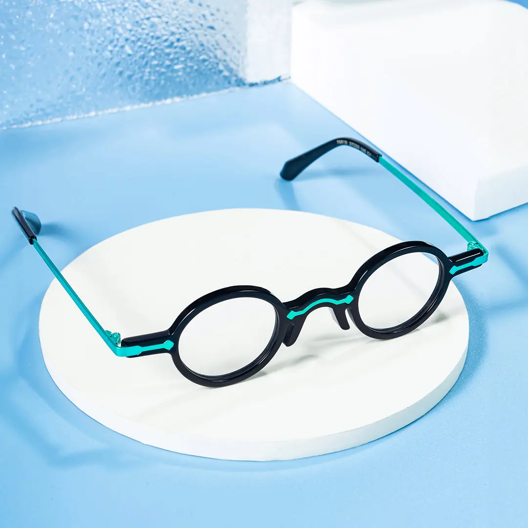 Scene view of Edie vintage round acetate eyeglasses RA0022301 in black