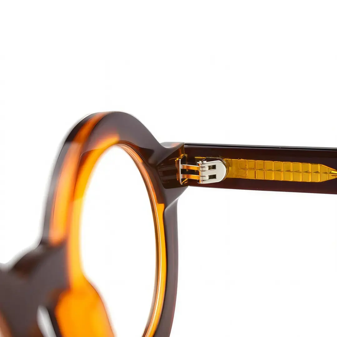 Hinge detail of Knox round acetate eyeglasses RA0052408 in brown