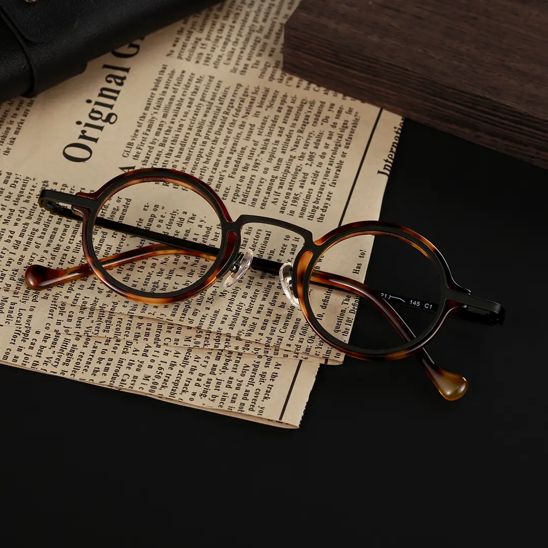 Scene view of Kyire vintage round acetate eyeglasses in tortoise. SPU: RA0302402