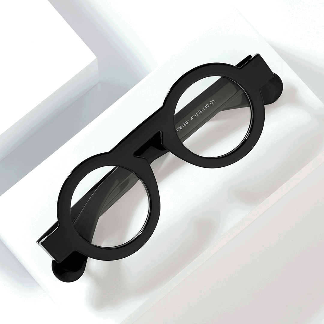Scene view of Elana round acetate eyeglasses RA0312411 in black