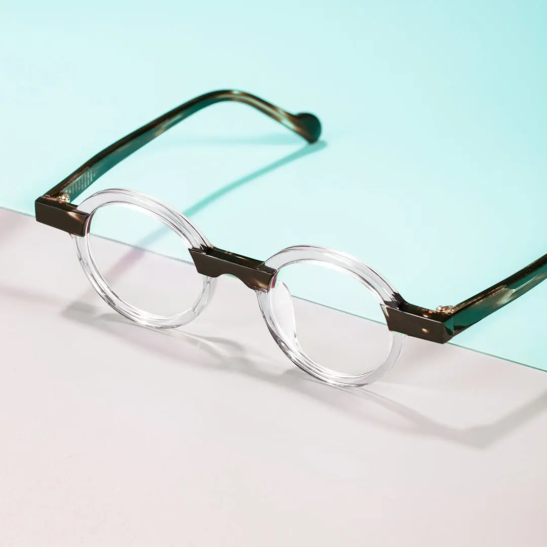 Scene view of Bred vintage round acetate eyeglasses RA0412302 in clear