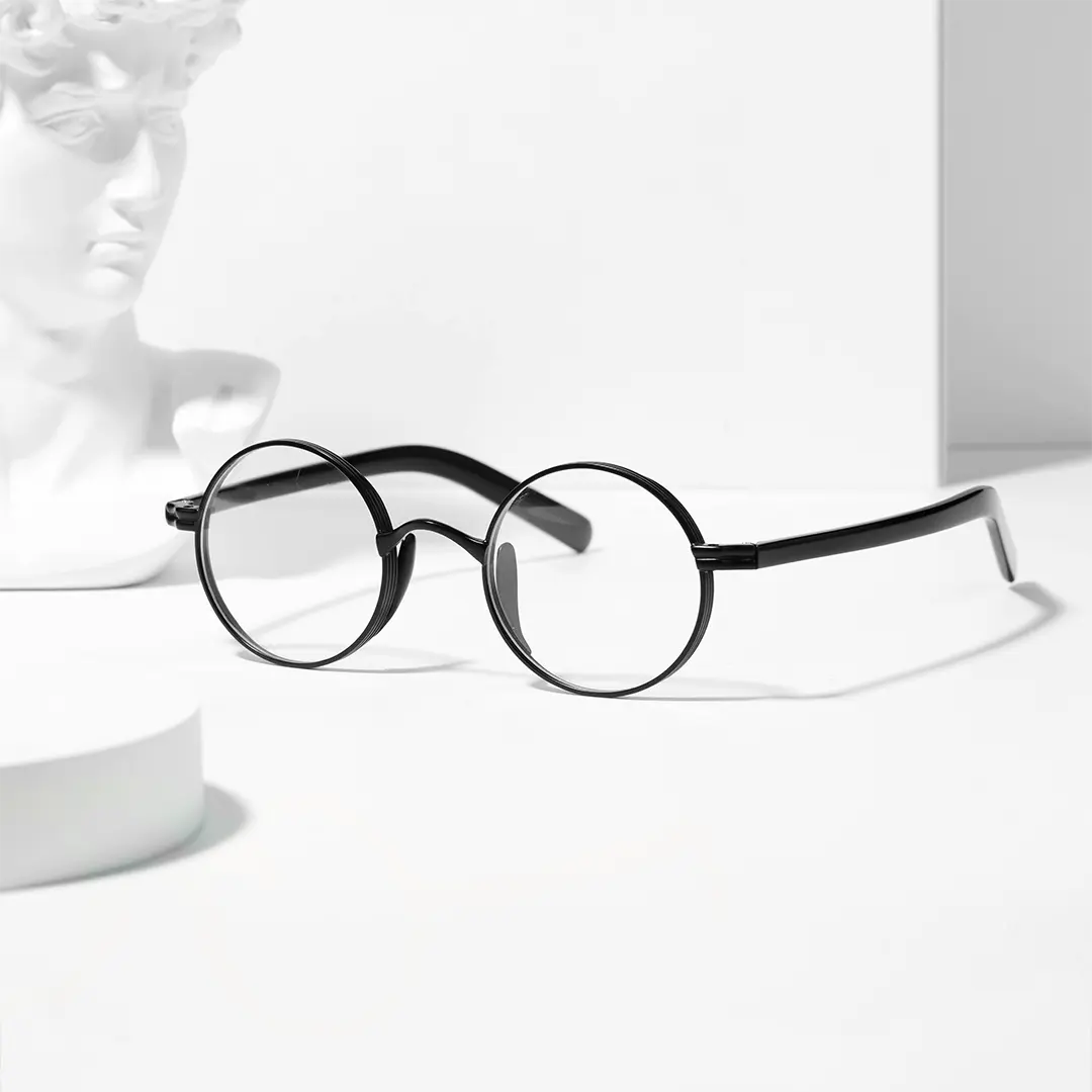 Scene view of Sam vintage round metal eyeglasses RM0592302 in black
