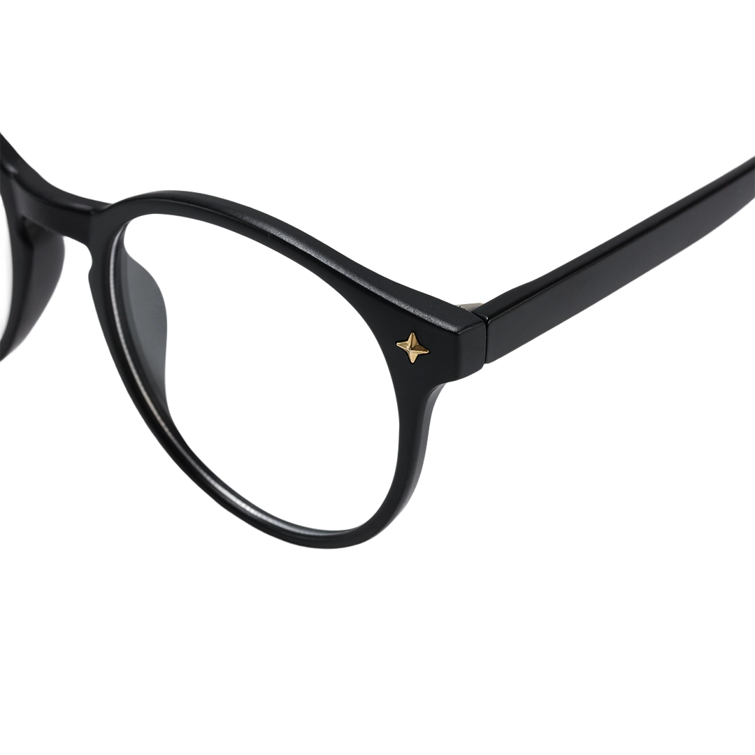 End piece detail of Callen round tr90 magnetic clip-on eyeglasses set with interchangeable toppers RR0042512 in black