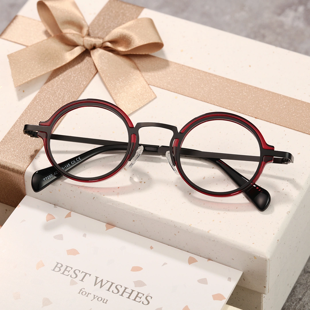Scene view of Kil vintage round tr90 eyeglasses in red. SPU: RR0312406