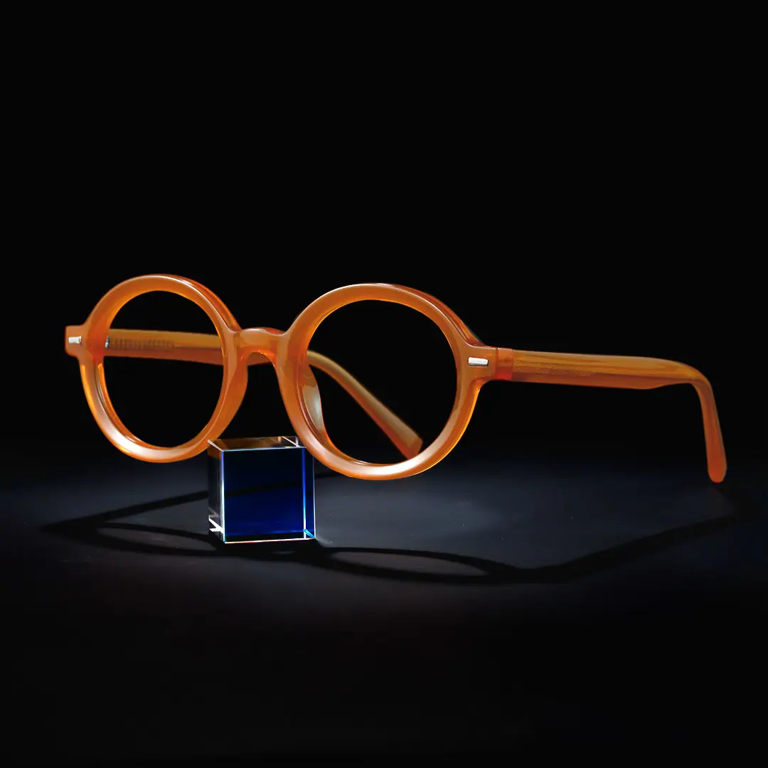 Scene view of Btul round tr90 eyeglasses RR0332302 in orange
