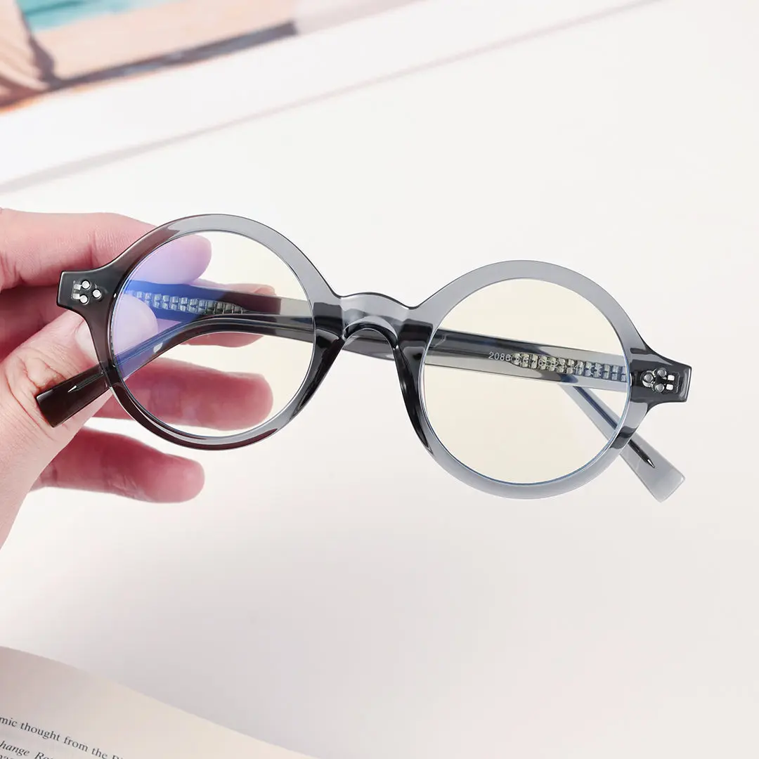 Scene view of Buif round tr90 eyeglasses RR0352302 in grey
